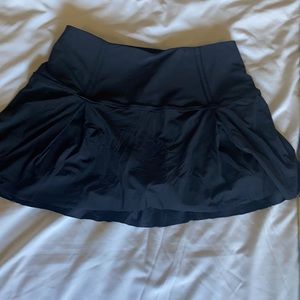 Lululemon lost in pace skirt